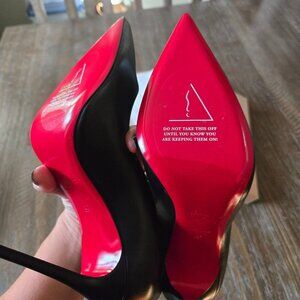 Classic Christian Louboutin Kate 100 Black Patent Leather Heels – Size 39
